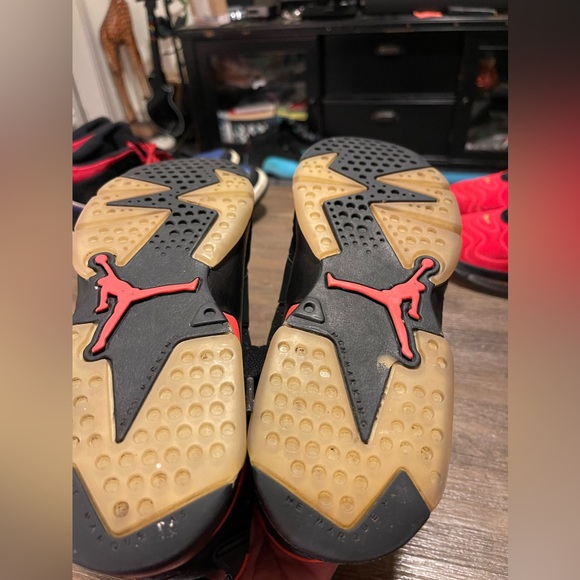 Nike Air Jordan Retro 6 Vi SZ 6.5Y Bred Black Infrared 384665-060 - Picture 6 of 7